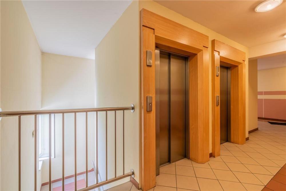 Apartament Broadway Poznań Eksteriør bilde